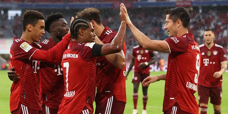 Đội hình dự kiến ra sân đến từ 2 đội Benfica vs Bayern Munich ngày 25/06